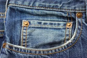 Jak dopasować jeansy do sylwetki?